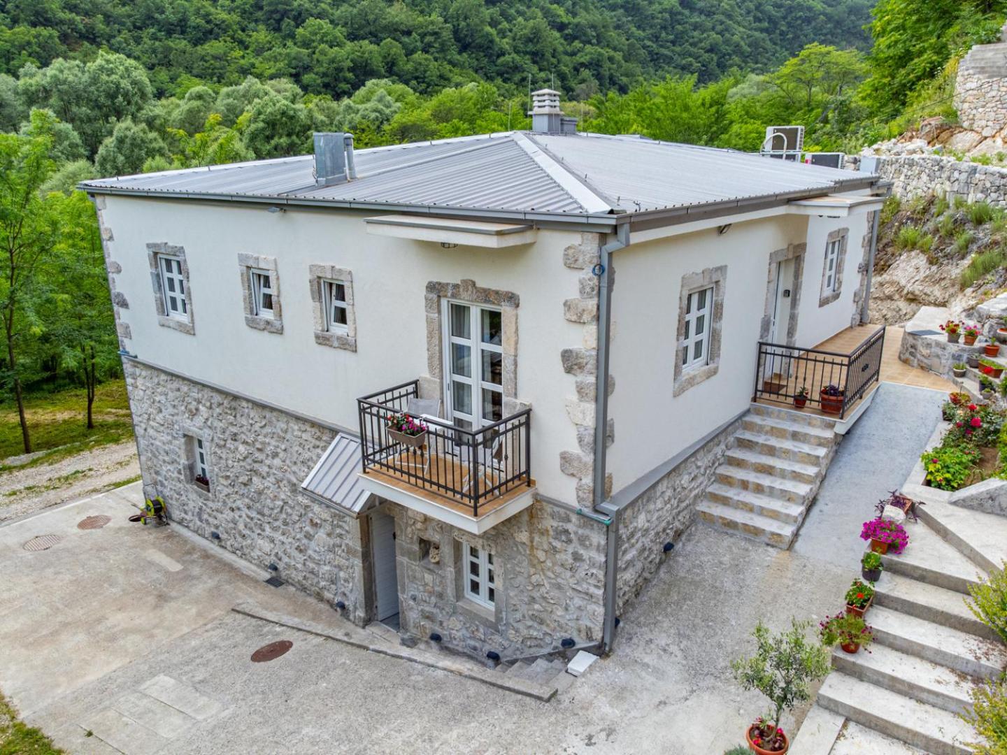 Skala Luxury Rooms Cetinje Exterior foto